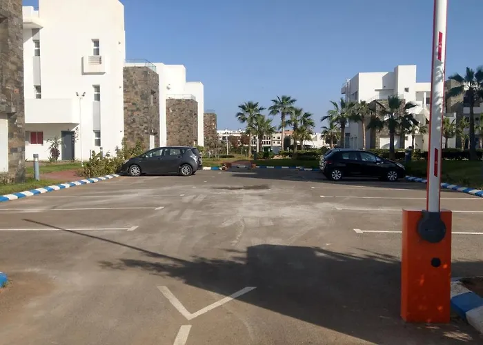 Perla A 200 M De La Plage